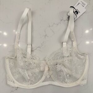 Wacoal Delicate Cream Lace Bra
